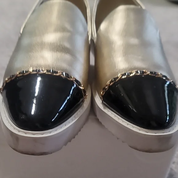 Karl Lagerfeld Gold and Black Wedge Shoes Size 6 Womens!! - Picture 9 of 9